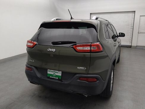 Used 2018 Jeep Cherokee Latitude image 7