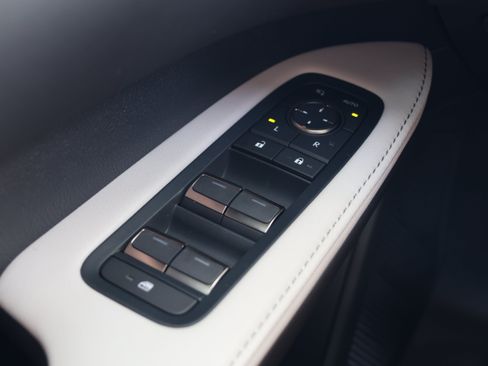 New 2026 Lexus RX 350h AWD/4WD image 13