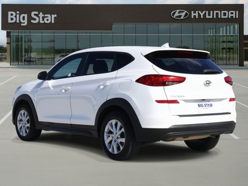 Used 2020 Hyundai Tucson SE w/ Cargo Package image 3