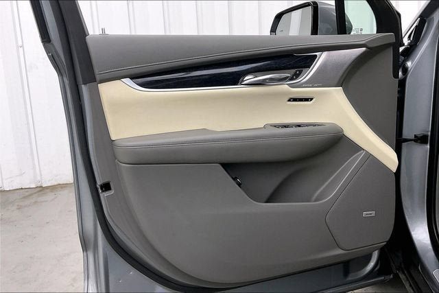 Certified 2023 Cadillac XT6 Premium Luxury w/ Technology Package AWD/4WD image 21