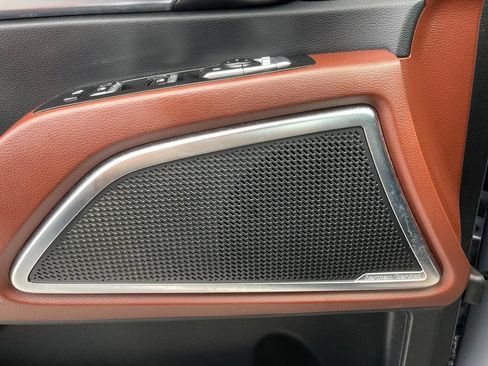 Used 2023 Kia Telluride SX FWD image 35