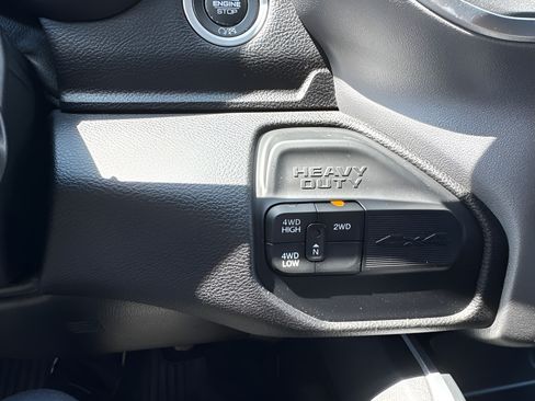 Certified 2024 RAM 3500 Big Horn AWD/4WD image 10