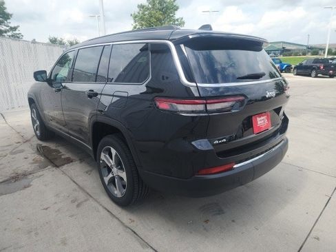 New 2025 Jeep Grand Cherokee L Limited w/ Trailer Tow Package image 27