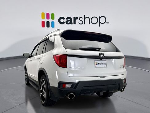 Used 2023 Honda Passport Elite image 3