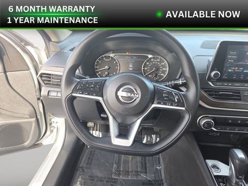 Used 2024 Nissan Altima 2.5 SV image 12