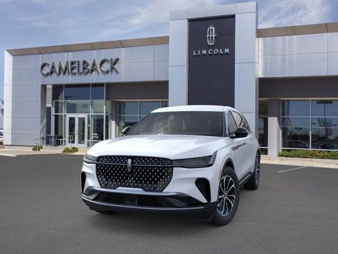 New 2026 Lincoln Nautilus Premier image 24