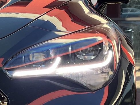 Used 2023 Kia Stinger GT2 image 10