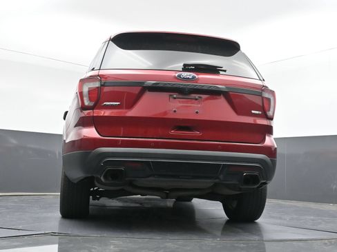 Used 2016 Ford Explorer Sport w/ Equipment Group 401A AWD/4WD image 31