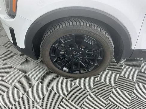 Used 2021 Kia Telluride SX w/ SX Prestige Package AWD/4WD image 22
