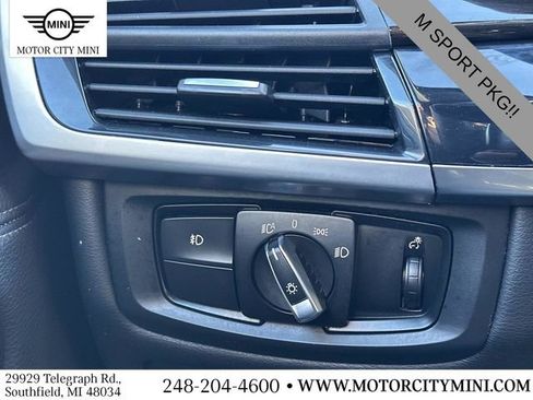Used 2018 BMW X6 xDrive50i w/ M Sport Package image 29
