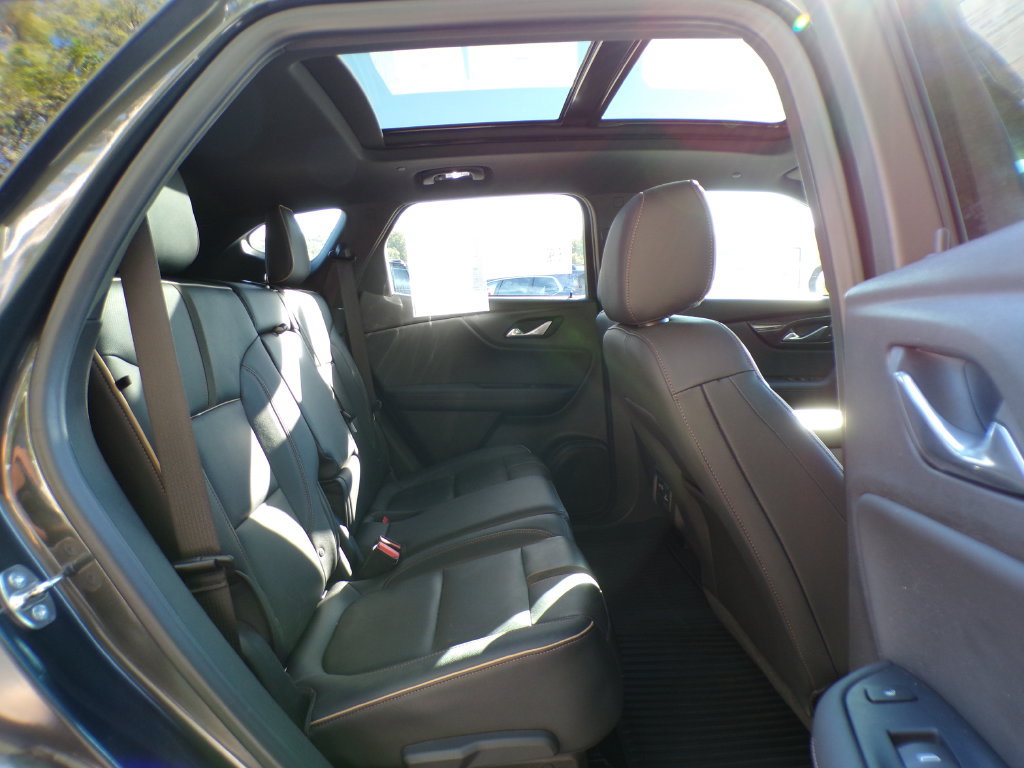 Used 2019 Chevrolet Blazer Premier w/ Sun and Wheels Package AWD/4WD image 21