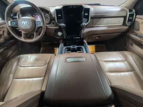 Used 2019 RAM 1500 Limited AWD/4WD image 10
