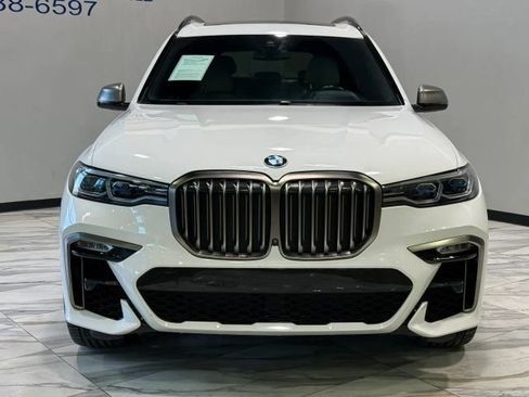 Used 2020 BMW X7 M50i w/ Dynamic Handling Package image 3
