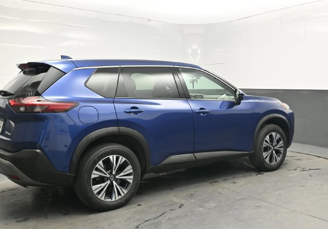 Used 2021 Nissan Rogue SV AWD/4WD image 8