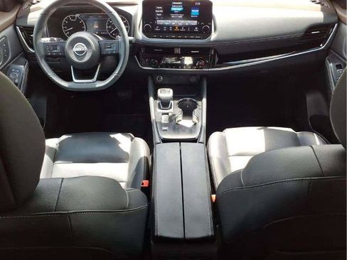 Certified 2023 Nissan Rogue SL w/ SL Premium Package FWD image 9