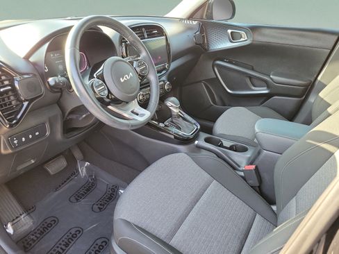 Certified 2024 Kia Soul EX FWD image 19