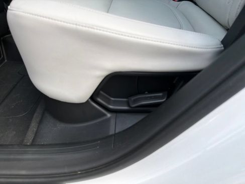 Used 2024 Hyundai Tucson Limited AWD/4WD image 19