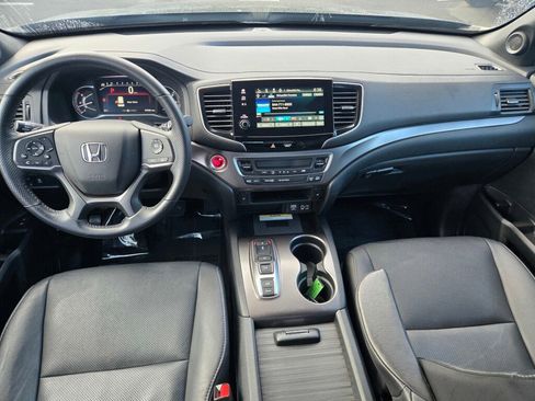 Certified 2023 Honda Passport EX-L image 10