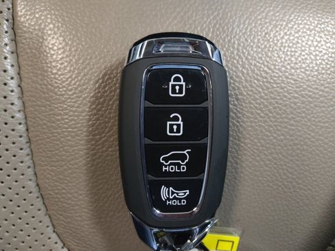 Used 2020 Hyundai Santa Fe SEL w/ Cargo Package image 32