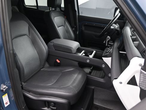 Certified 2023 Land Rover Defender 110 X-Dynamic SE image 11