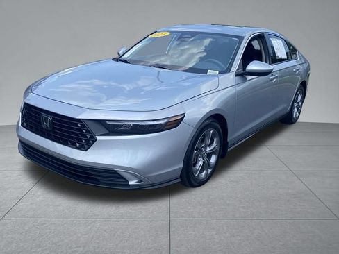 Used 2024 Honda Accord EX image 2
