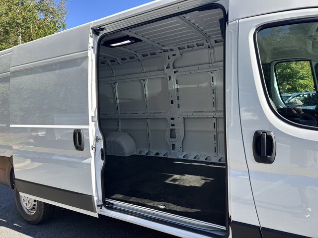 New 2026 RAM ProMaster 2500 w/ Convenience Group FWD image 15