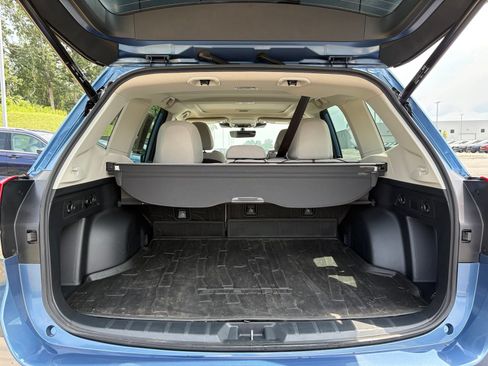 Used 2023 Subaru Forester Premium AWD/4WD image 12