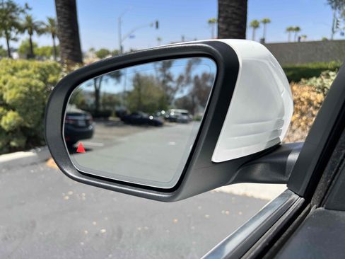 Used 2020 Mercedes-Benz GLC 300 4MATIC image 6