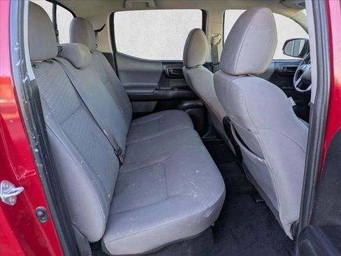 Used 2022 Toyota Tacoma SR image 19