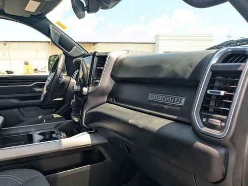 Used 2025 RAM 1500 Big Horn AWD/4WD image 34