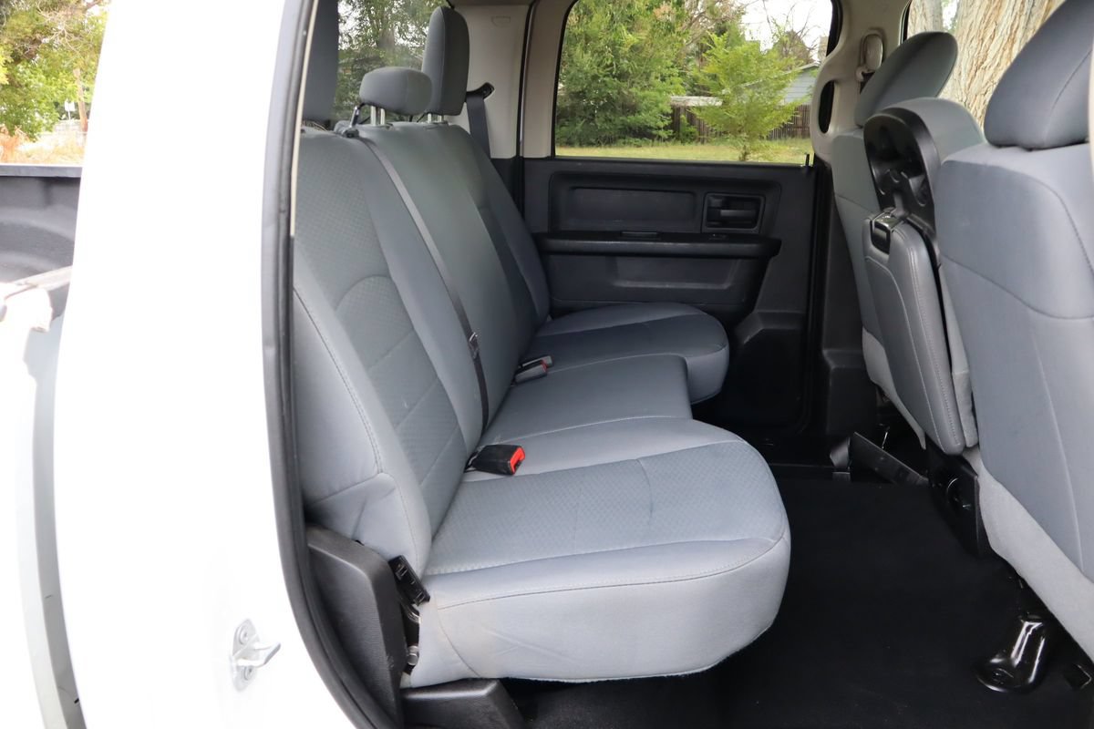 Used 2018 RAM 2500 Tradesman w/ Chrome Appearance Group AWD/4WD image 21