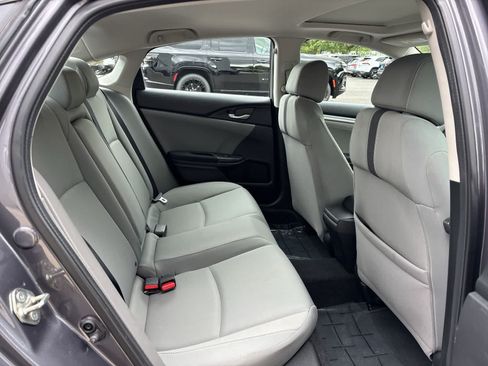 Used 2019 Honda Civic EX image 6