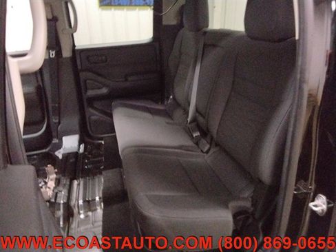 Used 2022 Nissan Frontier S w/ Technology Package image 13