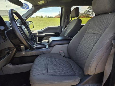 Used 2019 Ford F150 XLT w/ Equipment Group 302A Luxury AWD/4WD image 14