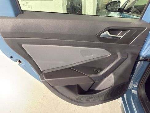 Used 2025 Volkswagen Jetta GLI Autobahn image 14