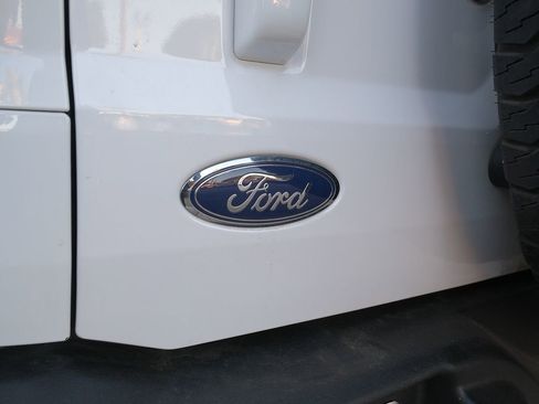 Used 2022 Ford Bronco Outer Banks image 4