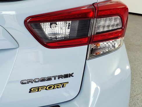 Used 2021 Subaru Crosstrek 2.5i Sport AWD/4WD image 9