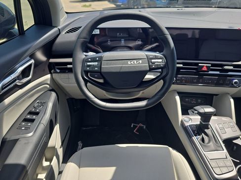 New 2026 Kia Sportage EX FWD image 14