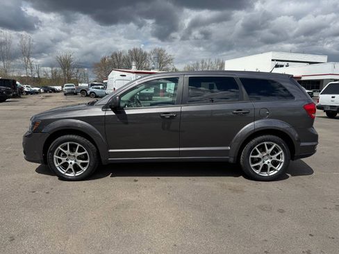 Used 2015 Dodge Journey R/T w/ Flexible Seating Group AWD/4WD image 2