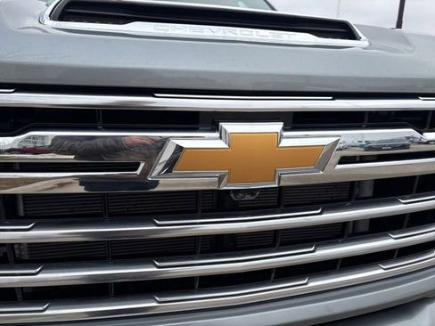Certified 2025 Chevrolet Silverado 2500 High Country image 18