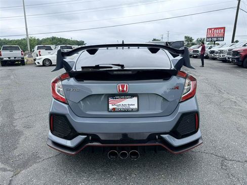 Used 2019 Honda Civic Type R image 6