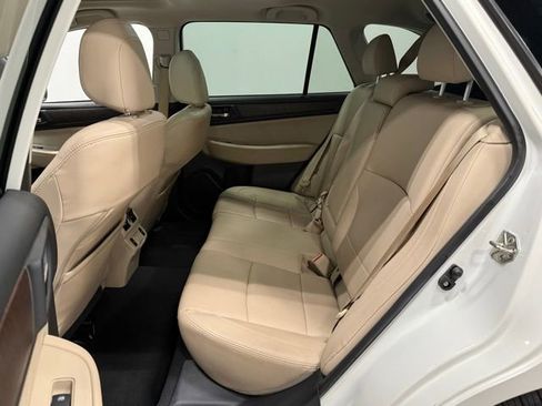 Used 2019 Subaru Outback 2.5i Limited image 35