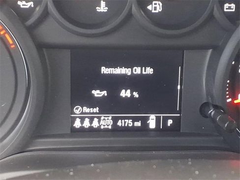 Used 2025 Chevrolet Silverado 1500 Custom image 12