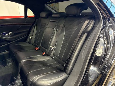 Used 2015 Mercedes-Benz S 550 4MATIC Sedan image 98