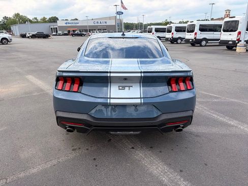 Used 2025 Ford Mustang GT RWD image 6