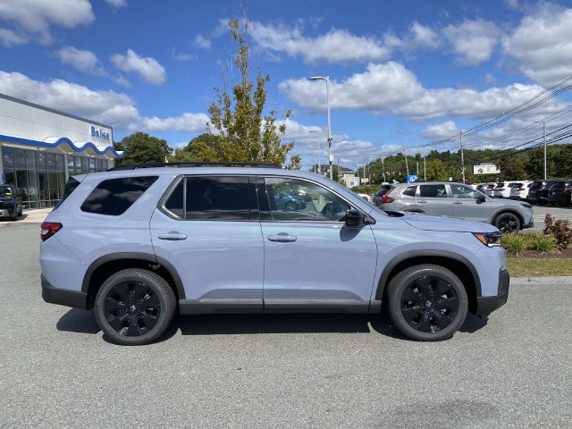 New 2026 Honda Pilot Black Edition image 2
