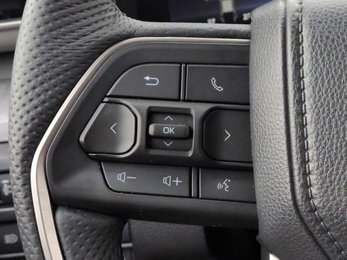 Certified 2025 Toyota Tacoma 4x4 Double Cab Hybrid image 15
