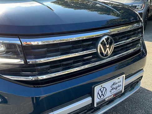 Used 2022 Volkswagen Atlas SEL image 31