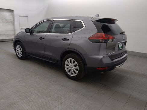 Used 2020 Nissan Rogue S FWD image 3