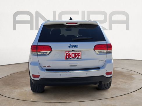 Used 2018 Jeep Grand Cherokee Limited image 9